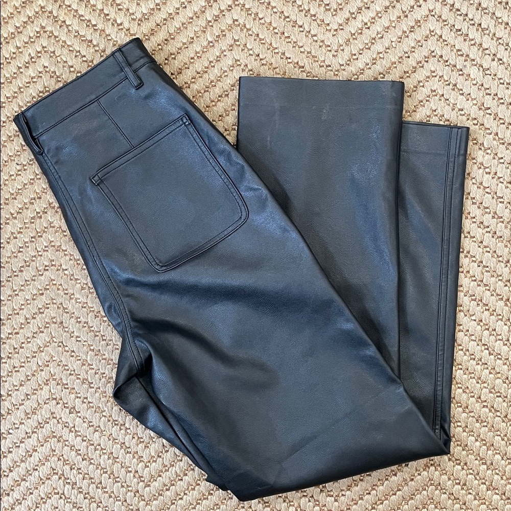 Aritzia - Wilfred Free Straight Legged Faux Leather Pants - Black - 6